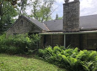 7355 N Port Washington Rd, Glendale, WI 53217