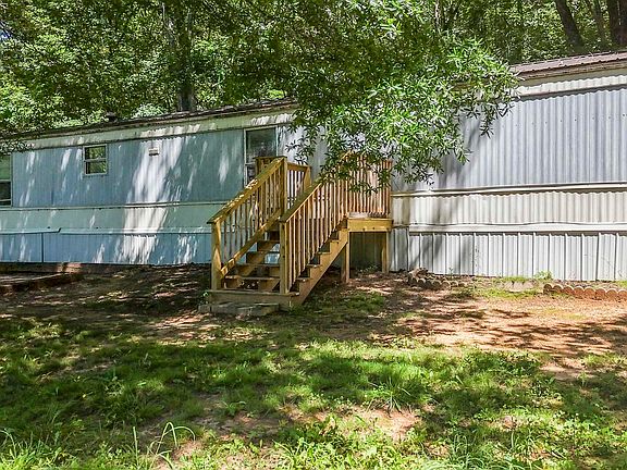 3rd image of 176 Kerri Ln W
