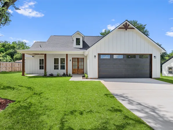 1610 Cheyenne Trl, Granbury, TX 76048