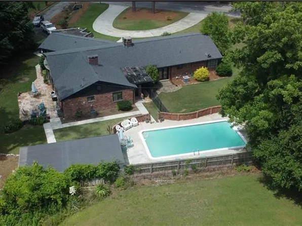 3255 Legion Dr SE, Covington, GA 30014