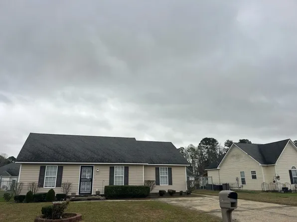 417 Sanders Dr, Rocky Mount, NC 27801