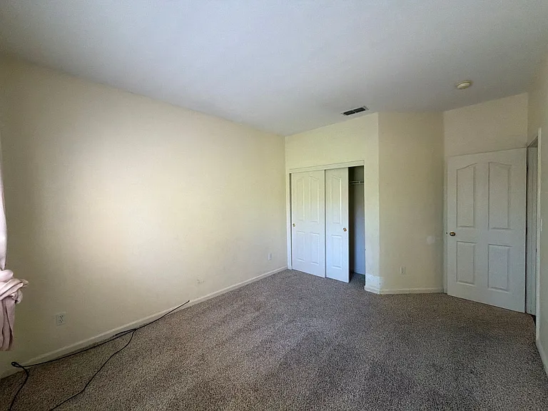 709 Black Oak Way — Photo 23