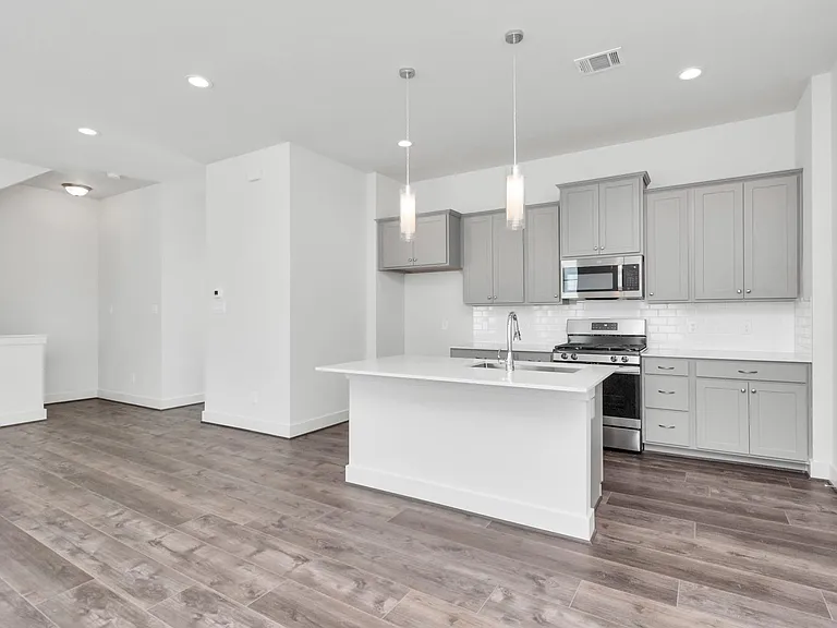 2011 E Bauer Dr — Photo 14