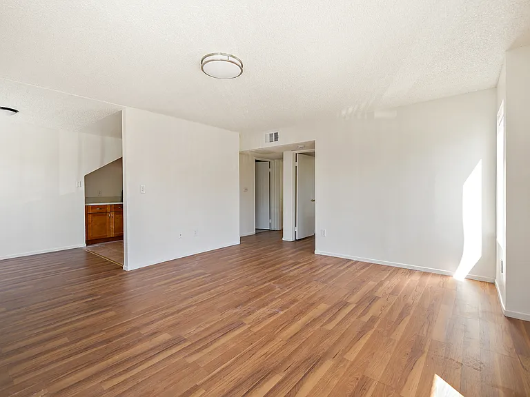4969 Romaine St #1 — Photo 6