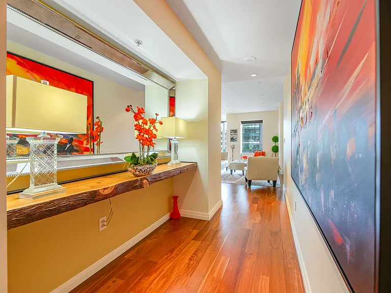 500 106th Ave NE #1013 — Photo 3
