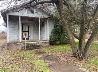 1918 E McLemore Ave, Memphis, TN 38114