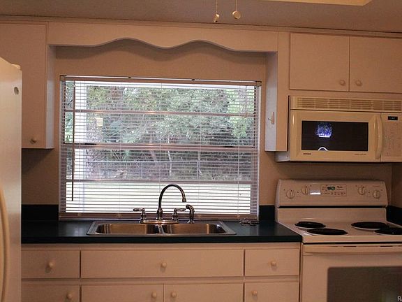 4th image of 1155 N Country Club Dr