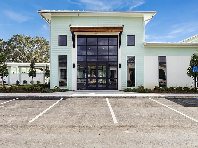 Trinity Villas — Photo 46