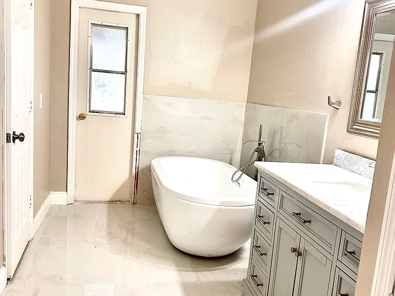 700 Brightview Dr — Photo 6