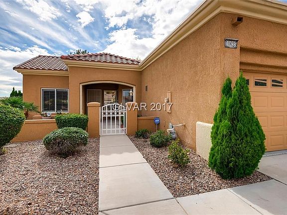 3rd image of 10625 Argents Hill Dr