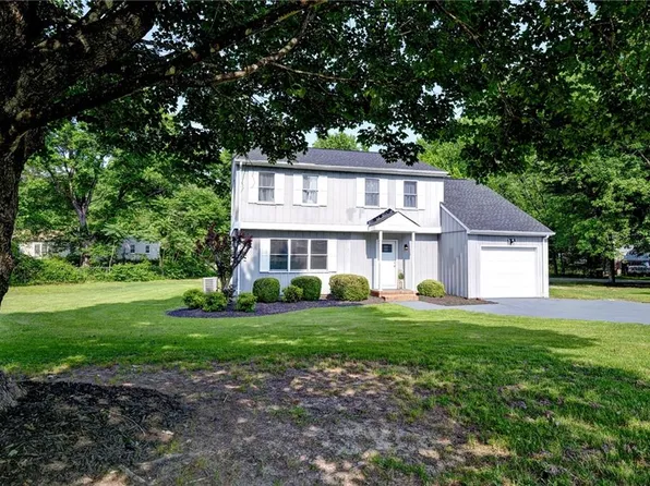 114 Astrid Ln, Williamsburg, VA 23188