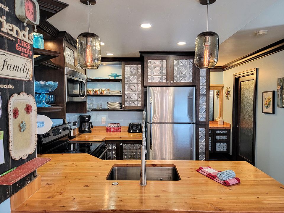 1st image of 385 S Vasels Rd #16