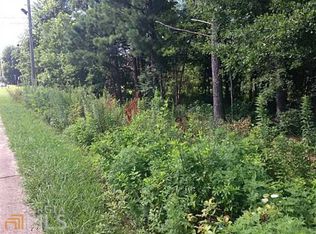 525 E Crossville Rd, Roswell, GA 30075