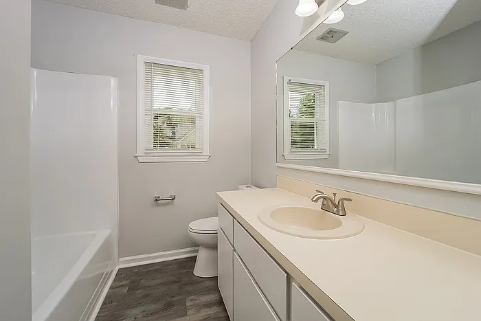 8117 N Ridgebrook Dr — Photo 6