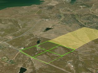 2 Bennyhaha St, Moorcroft, WY 82721