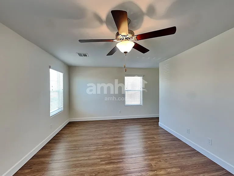 9259 Baylee Bay Ct — Photo 8