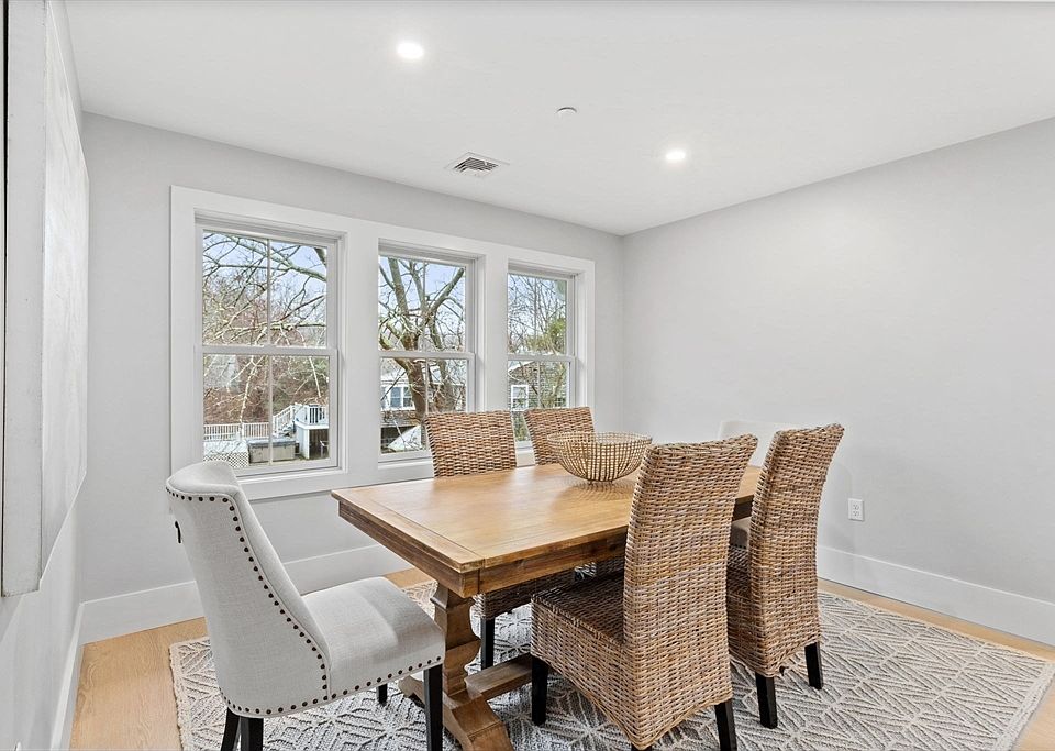 14 Old Country Way Scituate MA Zillow