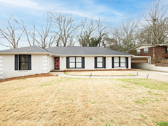 2nd image of 3 Primrose Ct