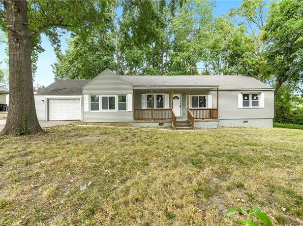 10404 E 34th St S, Independence, MO 64052