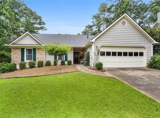 3090 Hitt Rd, Cumming, GA 30041