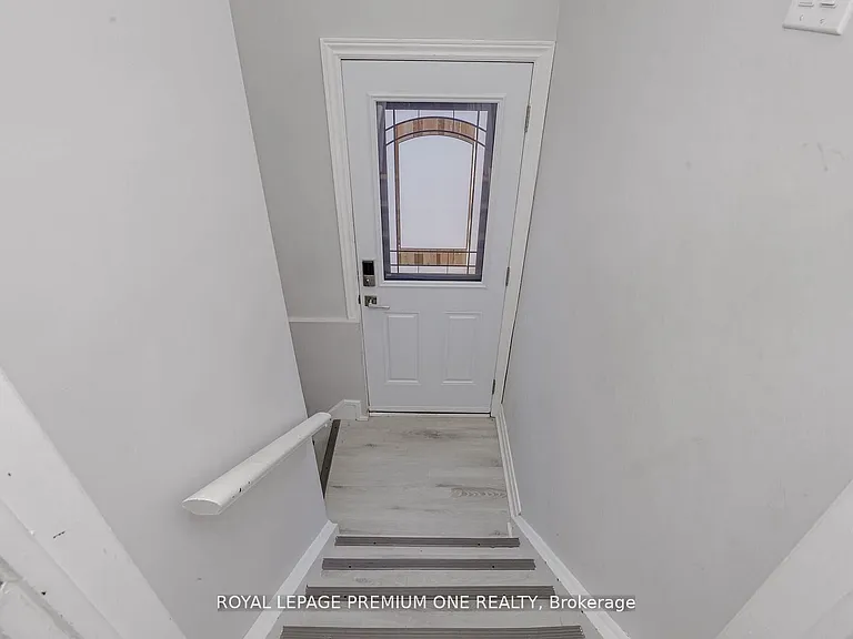 2085 Bridge Rd #BASEMENT — Photo 4