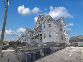 45 Montvale St, Roslindale, MA