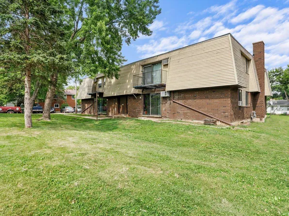 3722 W Karstens Dr, Madison, WI 53704