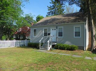 77 Chapin Ave, Red Bank, NJ 07701