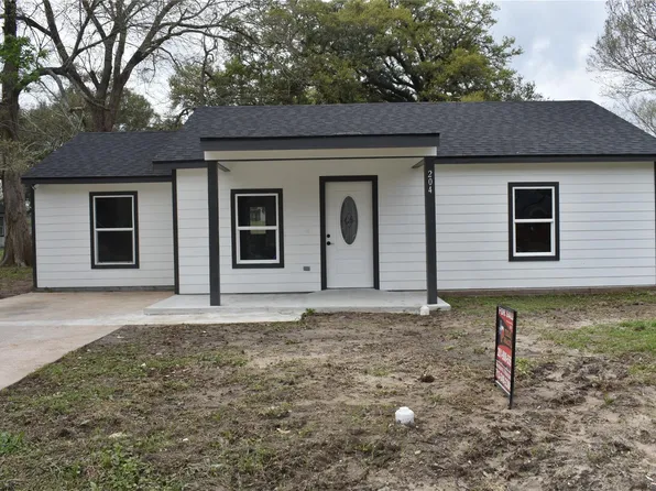 204 Texas, Daisetta, TX 77533