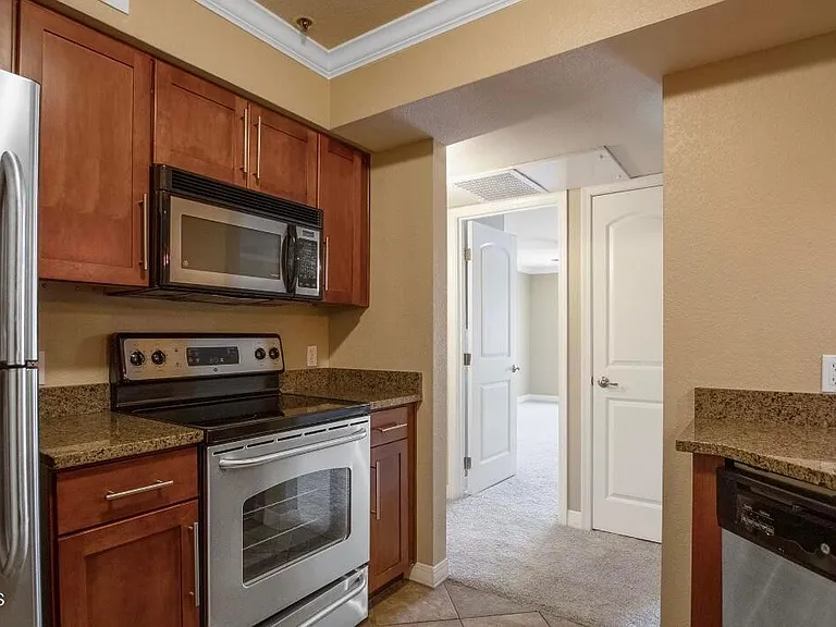 2025 E Campbell Ave #349 — Photo 5