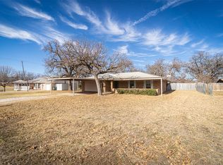 706 Tanglewood Dr, Clyde, TX 79510