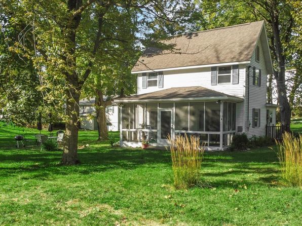 415 Bradley Ct, Culver, IN 46511