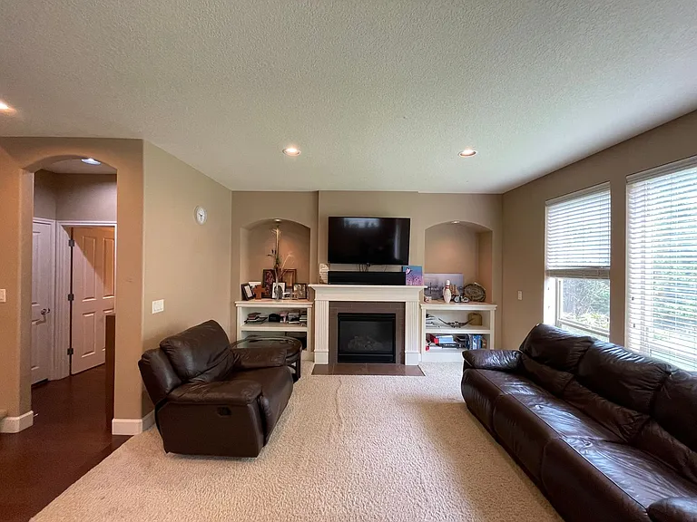 16670 NW Canton St — Photo 14