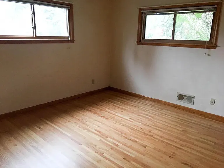 1707 Fairview Ave N — Photo 4