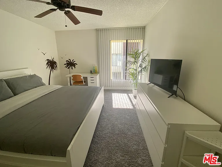 1655 E Palm Canyon Dr #318 — Photo 14