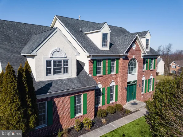 122 Steinbright Dr, Collegeville, PA 19426