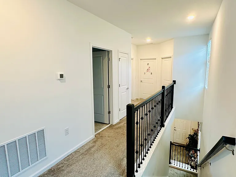 1409 Williams Rd — Photo 15