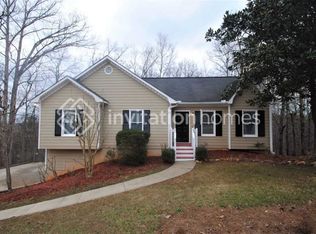 182 Shallow Ridge Ln NE, Kennesaw, GA 30144