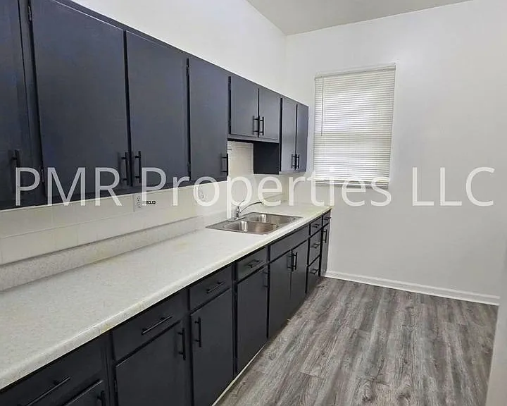 3517 Lafayette St — Photo 2