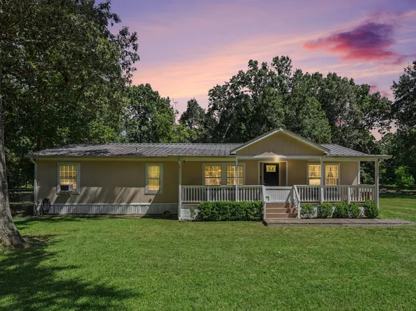 1104 County Road 650, Dayton, TX 77535