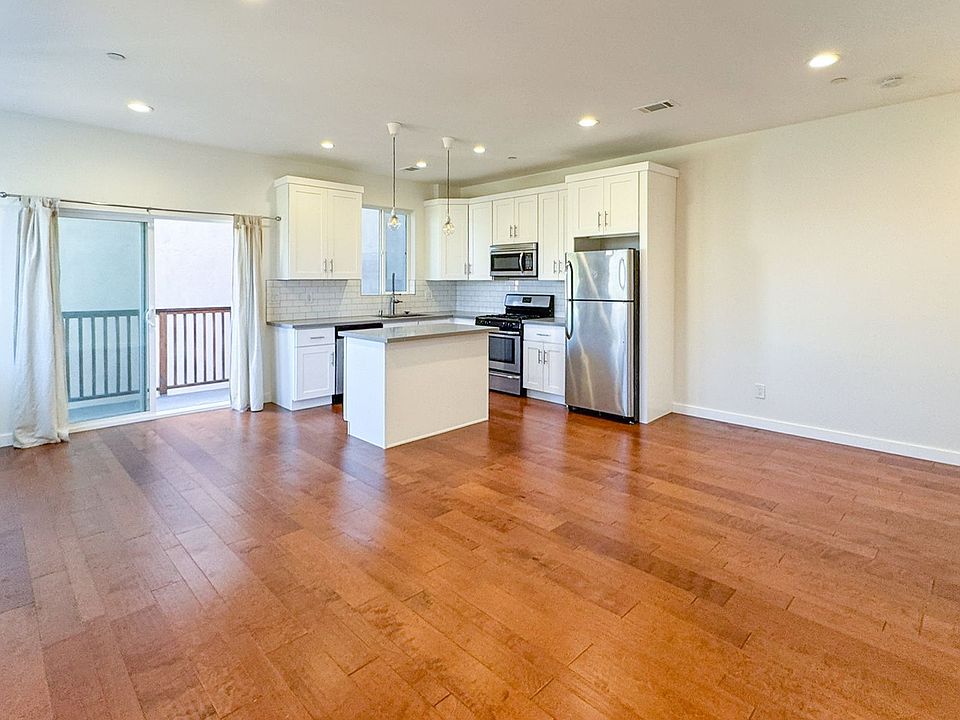1st image of 6178 Aldama St #1/2