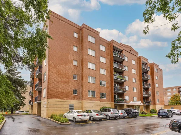 1470 Jefferson St APT 204, Des Plaines, IL 60016