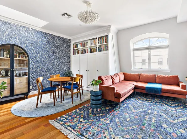 301 Warren St APT 4, Brooklyn, NY 11201