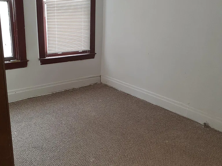 14 Edith Pl — Photo 6