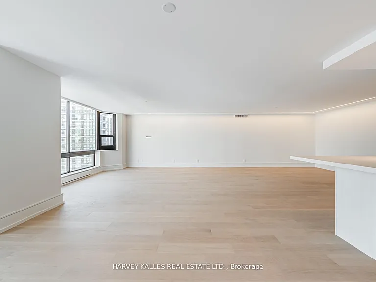 1166 Bay St #1703 — Photo 10