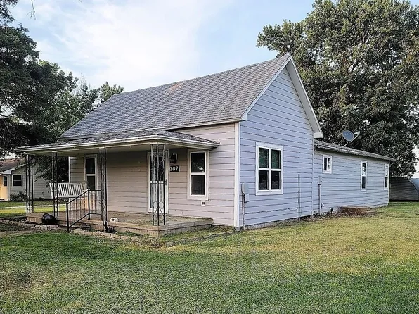 207 N Osborn St, Mayfield, KS 67103