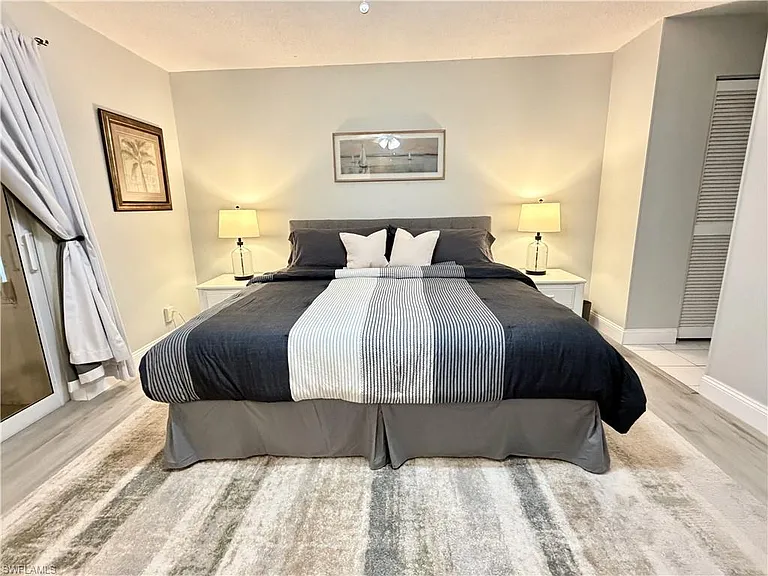 209 Palm Dr #1 — Photo 9
