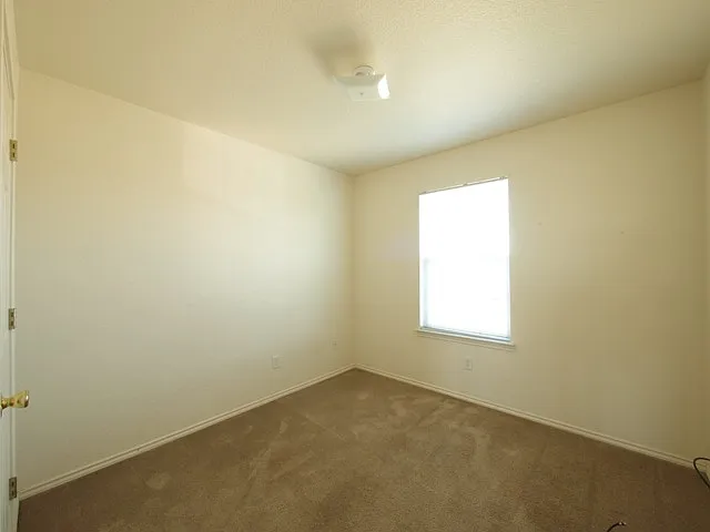 4004 Eula Bea Ct — Photo 9