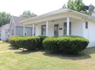 530 W Monroe St, Herrin, IL 62948