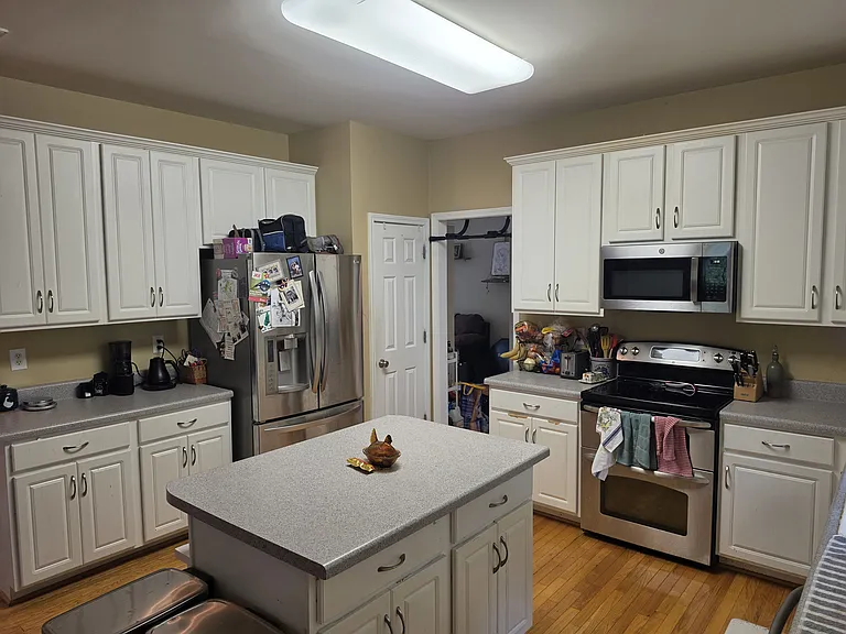 5 Spreading Oak Ct — Photo 16